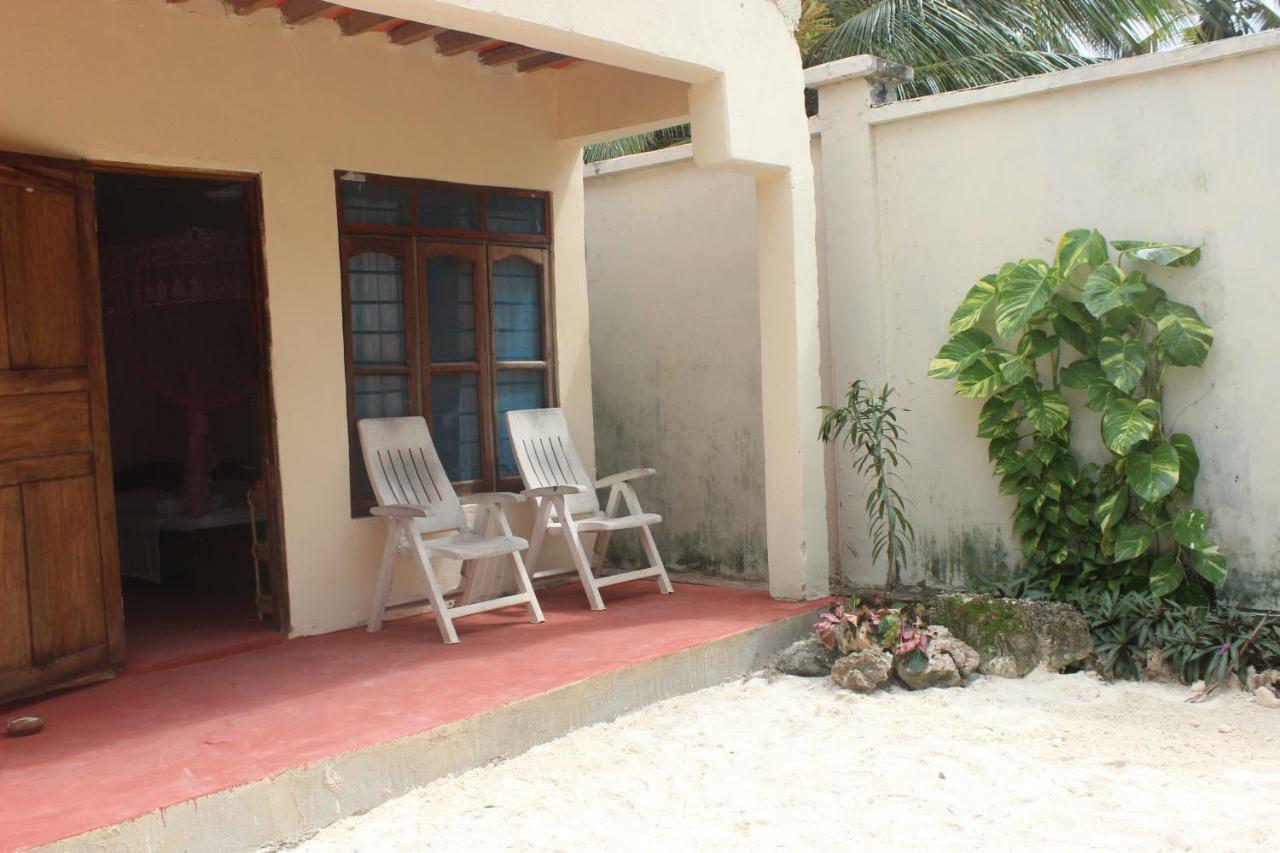 Lounge Bed & Breakfast 3*